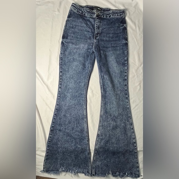 Fashion Nova Dark Wash Flare Jeans - Blue - Picture 6 of 7